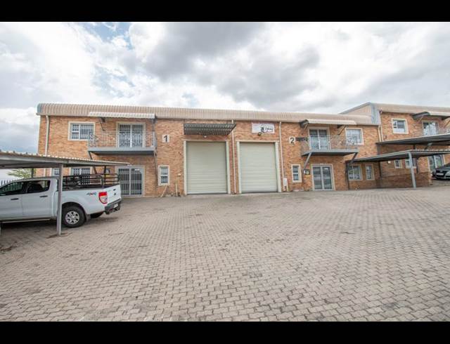 356M² WAREHOUSE TO LET IN OLIVEDALE