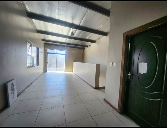 352M² WAREHOUSE TO LET IN ALLANDALE