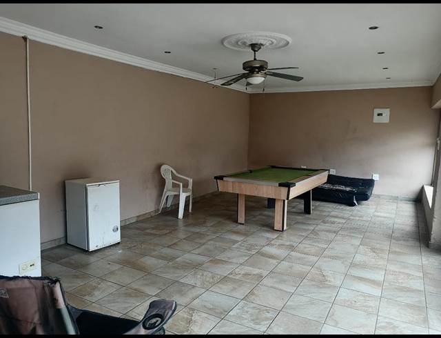 4 bed property to rent in KIBLER PARK