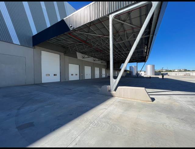 17,600M² WAREHOUSE TO LET IN PAROW INDUSTRIAL
