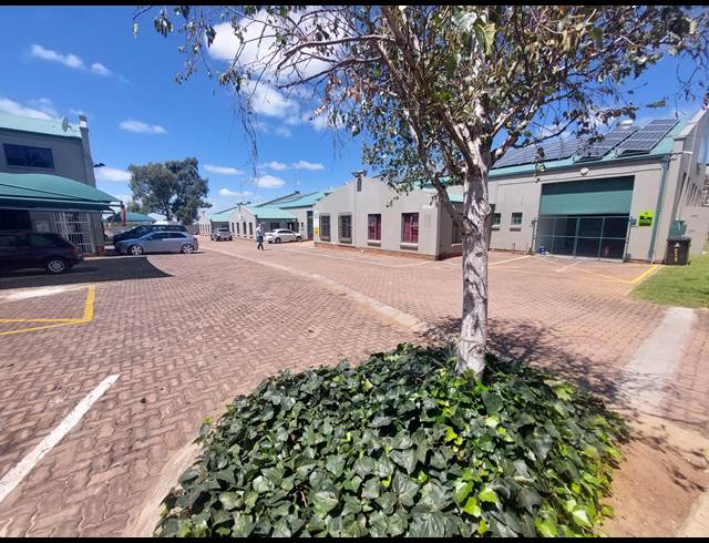 495M² WAREHOUSE RENTED IN MOREHILL