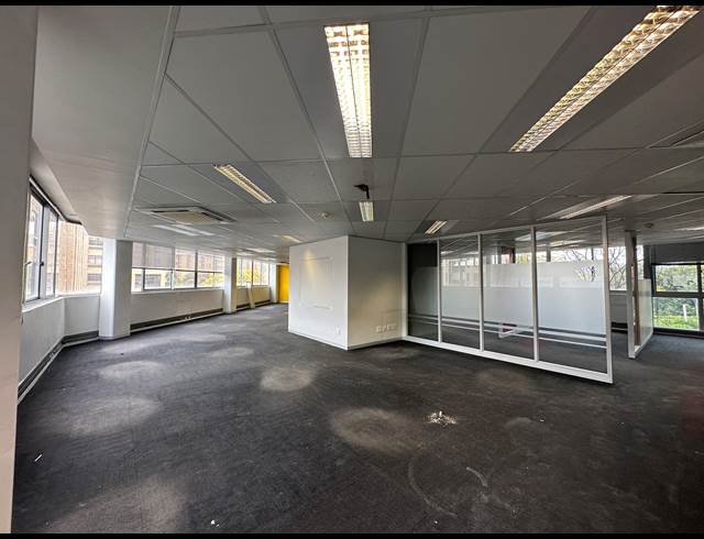 752.60M² OFFICE TO LET IN CENTURION CENTRAL