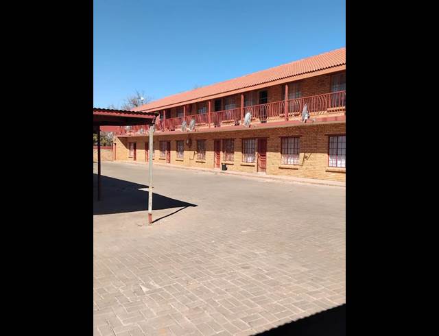 1 BEDROOM PROPERTY TO RENT IN DASSIE RAND