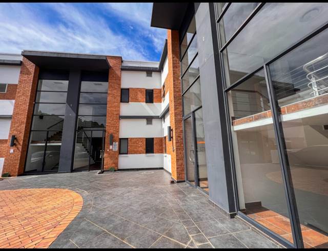 392.57M² OFFICE TO LET IN WESTVILLE