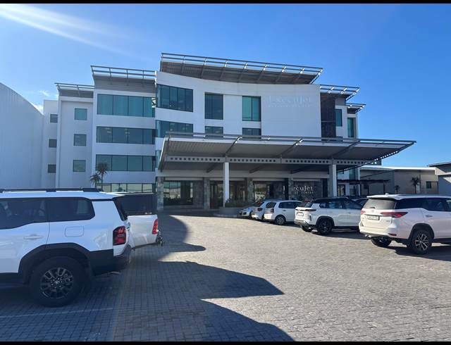 349M² OFFICE TO LET IN AIRPORT INDUSTRIA
