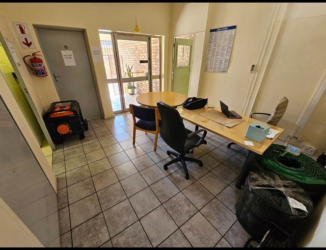260M² FACTORY TO LET IN BOKSBURG EAST