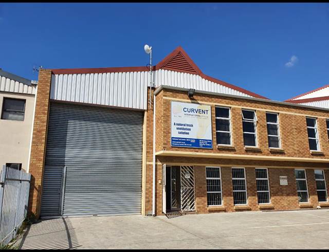 375M² WAREHOUSE TO LET IN RACING PARK