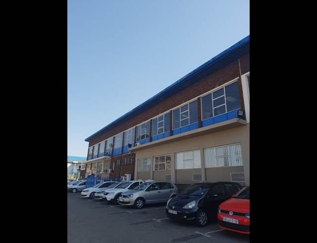 4,400M² WAREHOUSE RENTED IN ALRODE