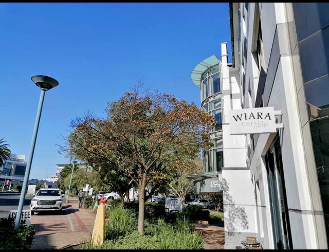 99M² BUILDING TO LET IN TYGER VALLEY