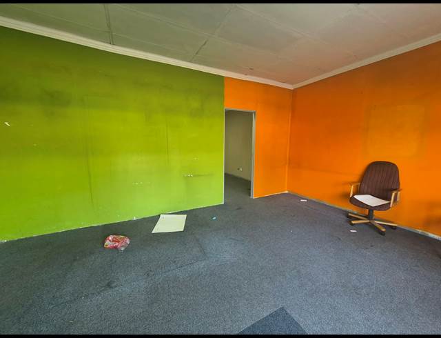 60M² OFFICE TO LET IN KRUGERSDORP CENTRAL