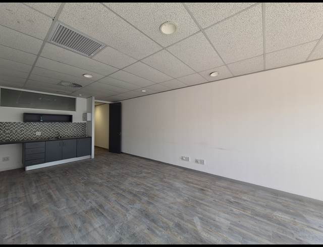 118M² OFFICE TO LET IN DUNKELD