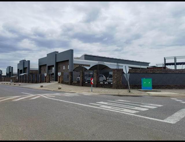 INDUSTRIAL PROPERTY TO RENT IN N4 GATEWAY INDUSTRIAL PARK