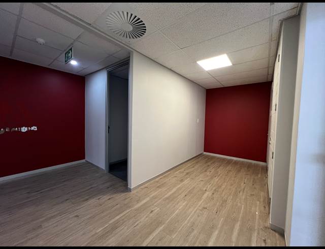 422M² OFFICE TO LET IN CENTURION CENTRAL
