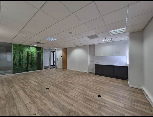 838M² OFFICE TO LET IN ILLOVO