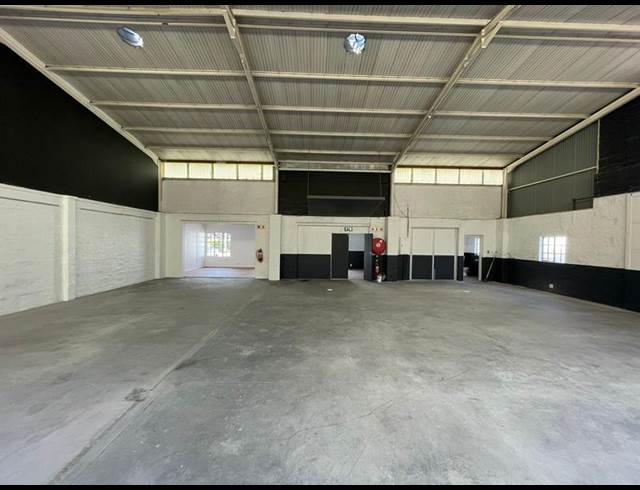 INDUSTRIAL PROPERTY TO RENT IN HENNOPSPARK