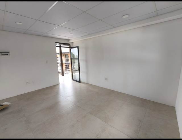 51M² OFFICE TO LET IN NORWOOD