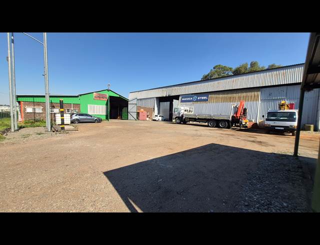 500M² FACTORY TO LET IN ANDERBOLT