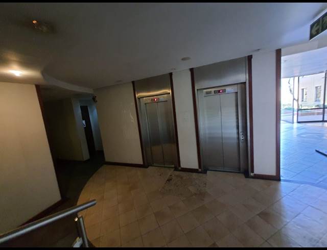 7,898M² OFFICE TO LET IN NIEUW MUCKLENEUK