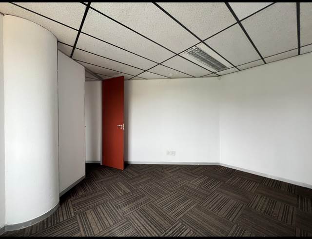 575M² OFFICE TO LET IN CENTURION CENTRAL