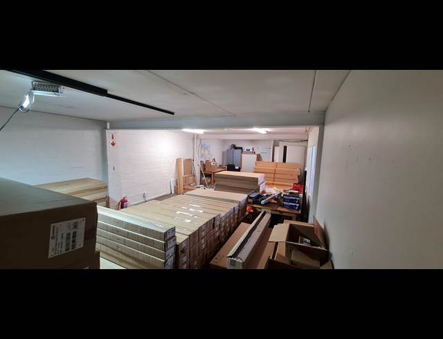 500M² WAREHOUSE TO LET IN DIEP RIVER