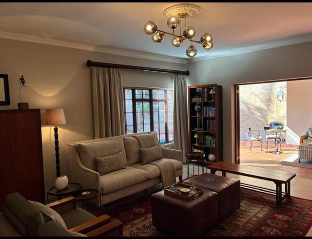 2 BEDROOM PROPERTY TO RENT IN WATERKLOOF RIDGE