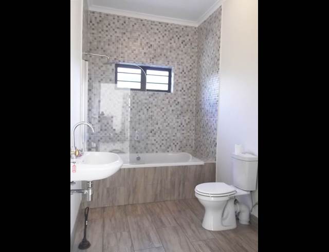 3 bed property to rent in OBSERVATORY