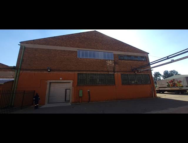 1,060M² WAREHOUSE TO LET IN BENONI SOUTH