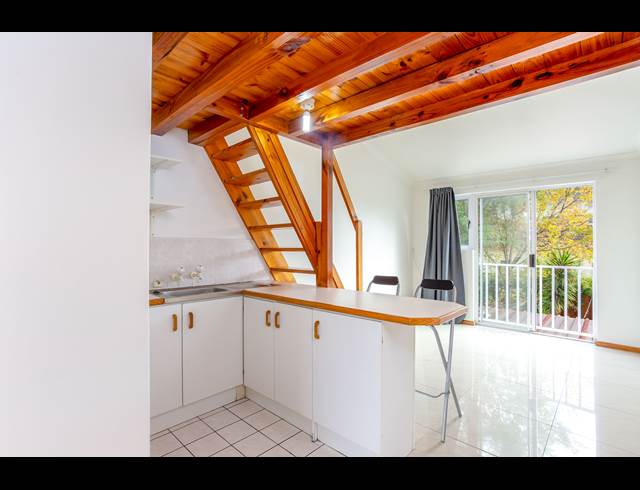 1 BEDROOM APARTMENT RENTED IN PLUMSTEAD