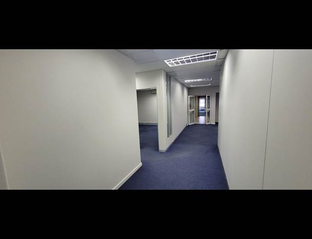 1,430M² OFFICE TO LET IN NELSPRUIT CENTRAL