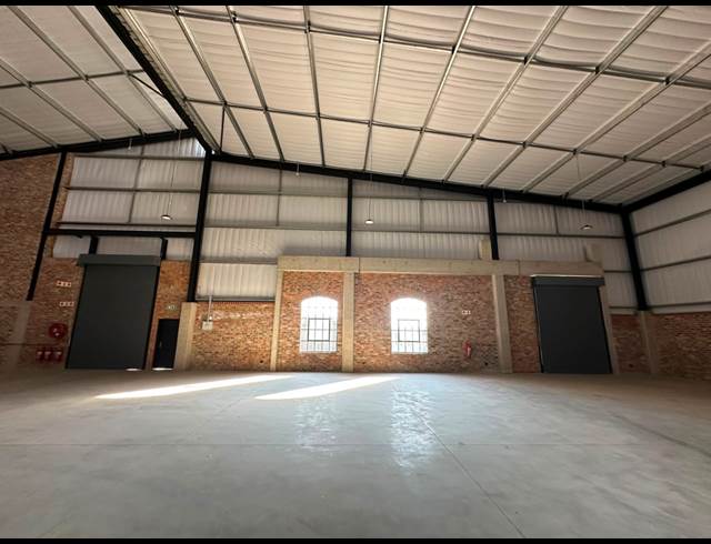 2,542.22M² WAREHOUSE TO LET IN RIVERSANDS
