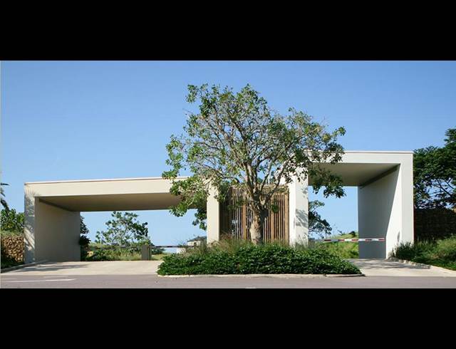 109M² OFFICE TO LET IN SALT ROCK