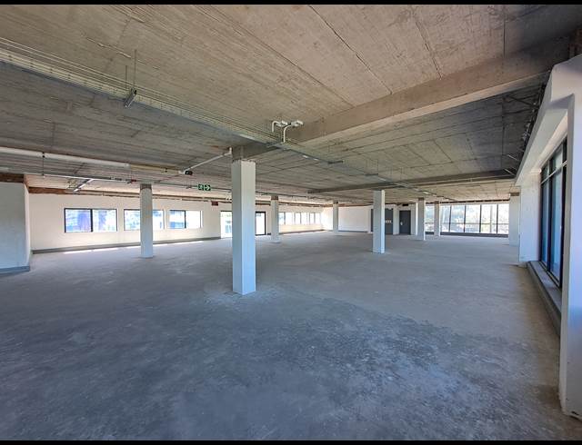 1,200M² OFFICE TO LET IN WAVERLEY