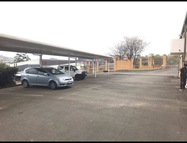 279M² WAREHOUSE TO LET IN WESTMEAD