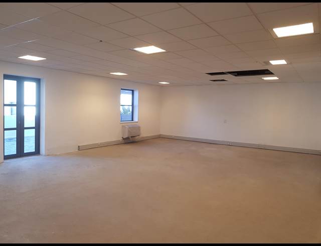408M² OFFICE TO LET IN CENTURY CITY