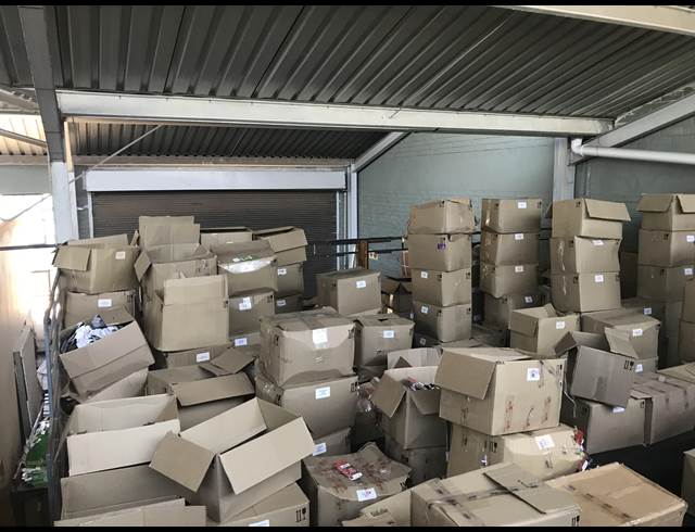 162M² MINI FACTORY TO LET IN WYNBERG