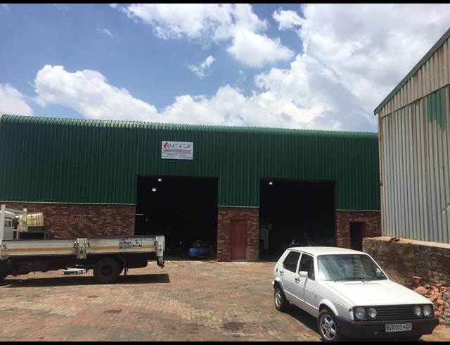 430M² WAREHOUSE TO LET IN ANDERBOLT
