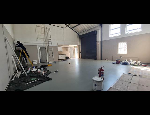 178M² WAREHOUSE TO LET IN DIEP RIVER
