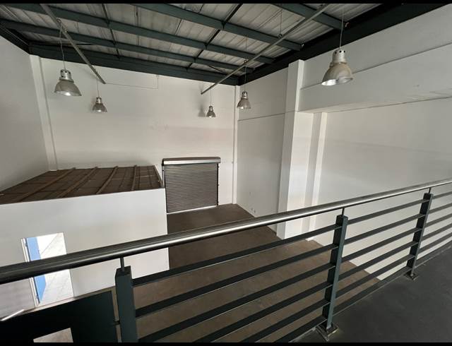 209M² WAREHOUSE TO LET IN HIGHVELD