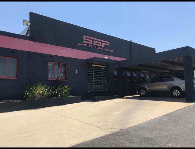 1,450M² WAREHOUSE TO LET IN WYNBERG