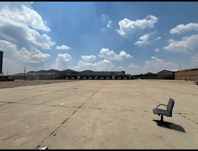 9,999M² VACANT LAND TO LET IN NEW ERA