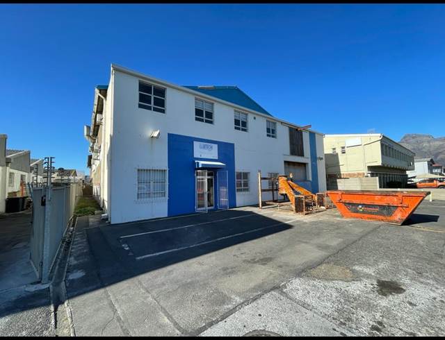 1,012M² WAREHOUSE TO LET IN PAARDEN EILAND