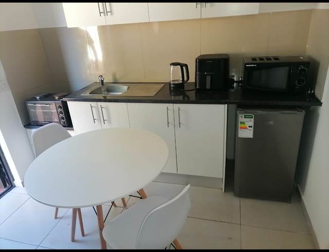 1 BEDROOM APARTMENT TO LET IN FLAMINGO VLEI