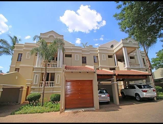 2 BEDROOM PROPERTY TO RENT IN HYDE PARK