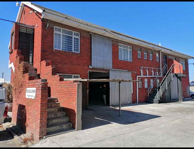 362M² WAREHOUSE TO LET IN EPPING INDUSTRIAL