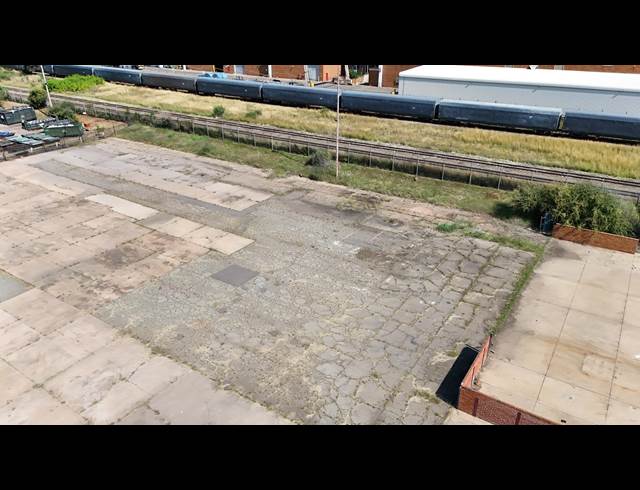7,000M² WAREHOUSE TO LET IN ROSSLYN