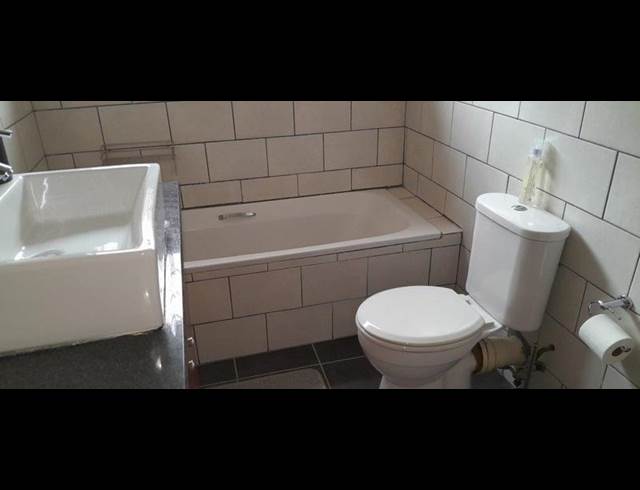 1 BEDROOM PROPERTY TO RENT IN PRIMROSE