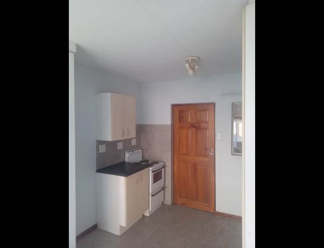 1 BEDROOM PROPERTY TO RENT IN AUCKLAND PARK