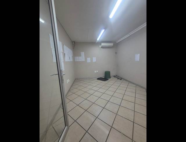 250M² BUSINESS CENTRE TO LET IN PRETORIA WEST