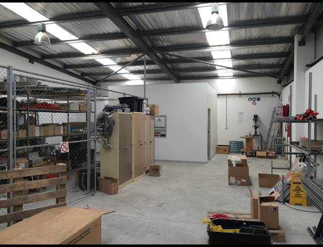 379M² WAREHOUSE TO LET IN AIRPORT INDUSTRIA