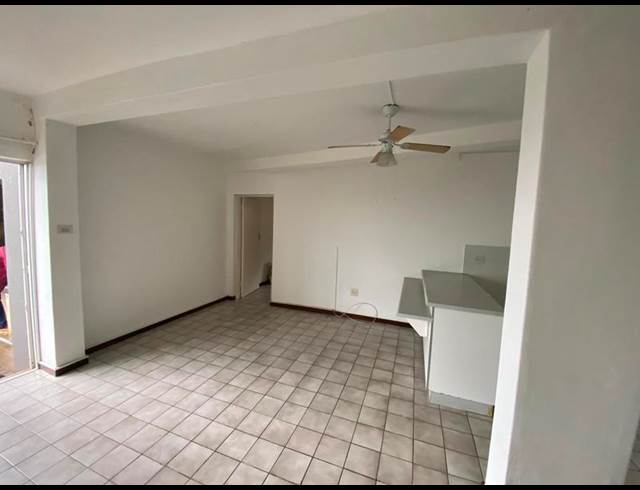 1 BEDROOM PROPERTY TO RENT IN BALLITO